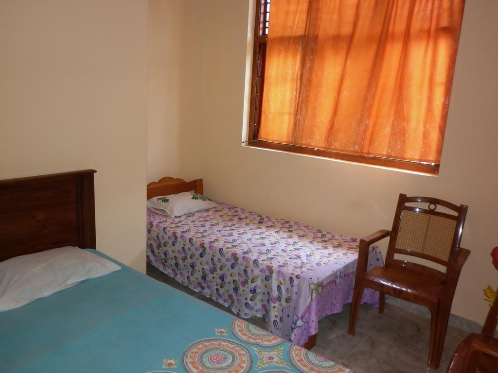 נגומבו Seetha'S Hostel חדר תמונה
