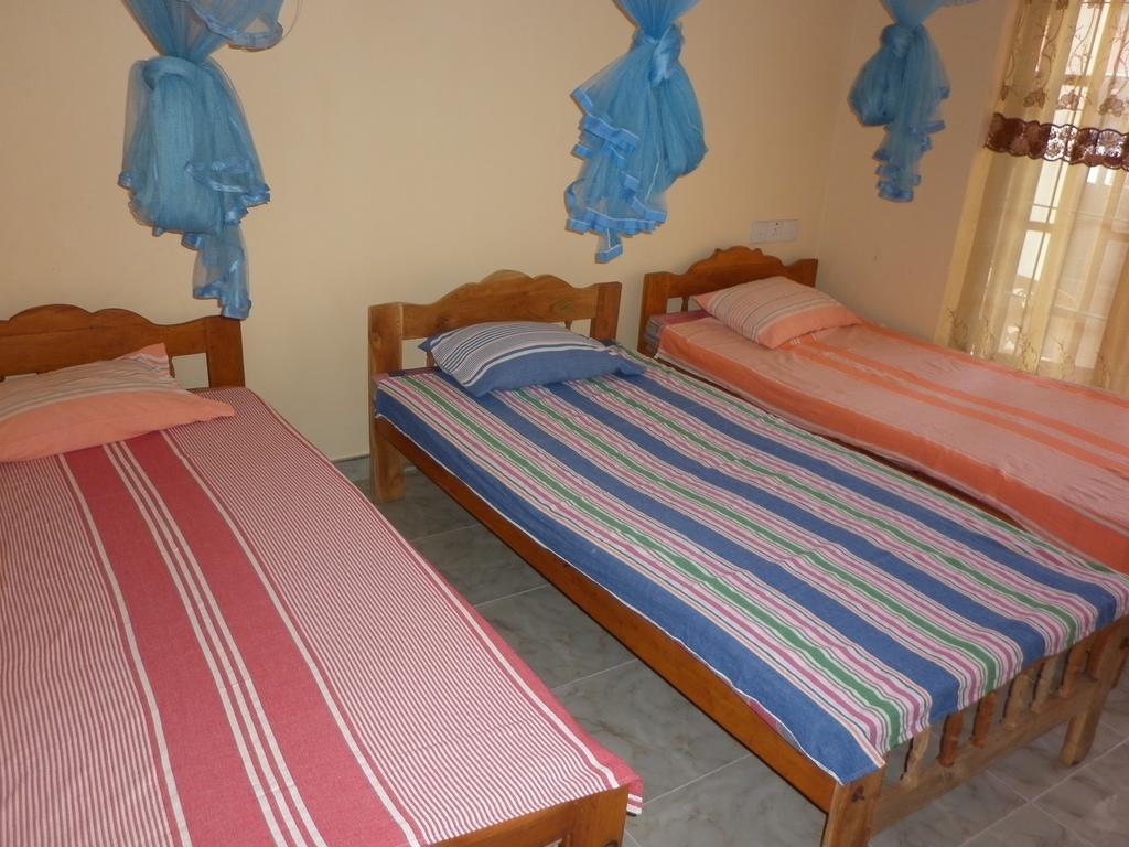 נגומבו Seetha'S Hostel מראה חיצוני תמונה