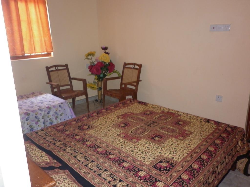 נגומבו Seetha'S Hostel חדר תמונה