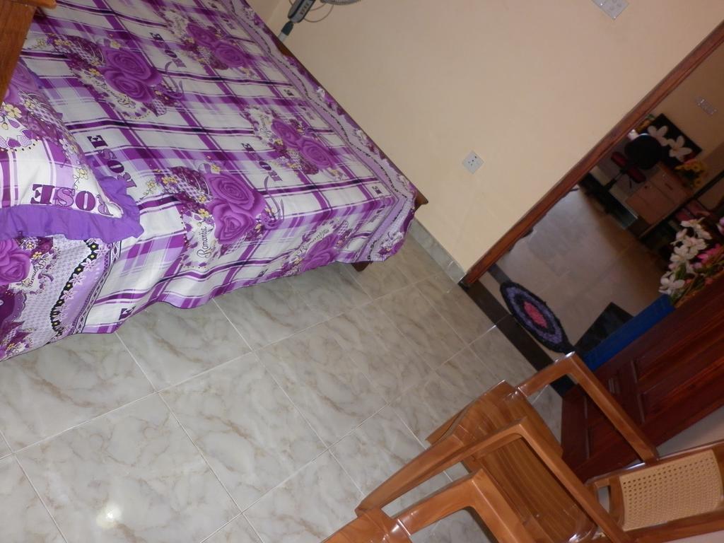 נגומבו Seetha'S Hostel חדר תמונה