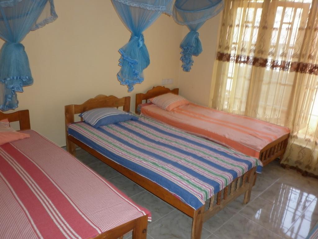 נגומבו Seetha'S Hostel מראה חיצוני תמונה
